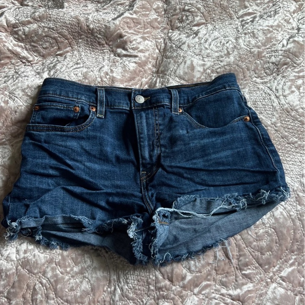 Levi’s Distressed denim shorts